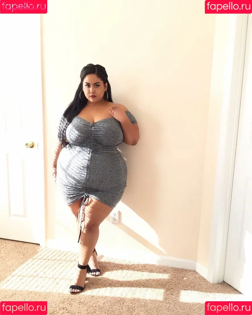 uilanibabe Onlyfans Photo Gallery 