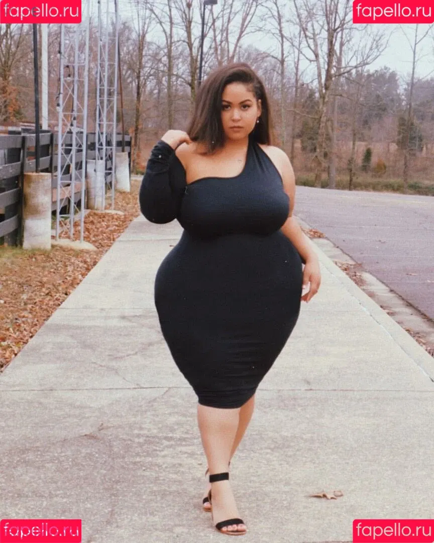uilanibabe Onlyfans Photo Gallery 