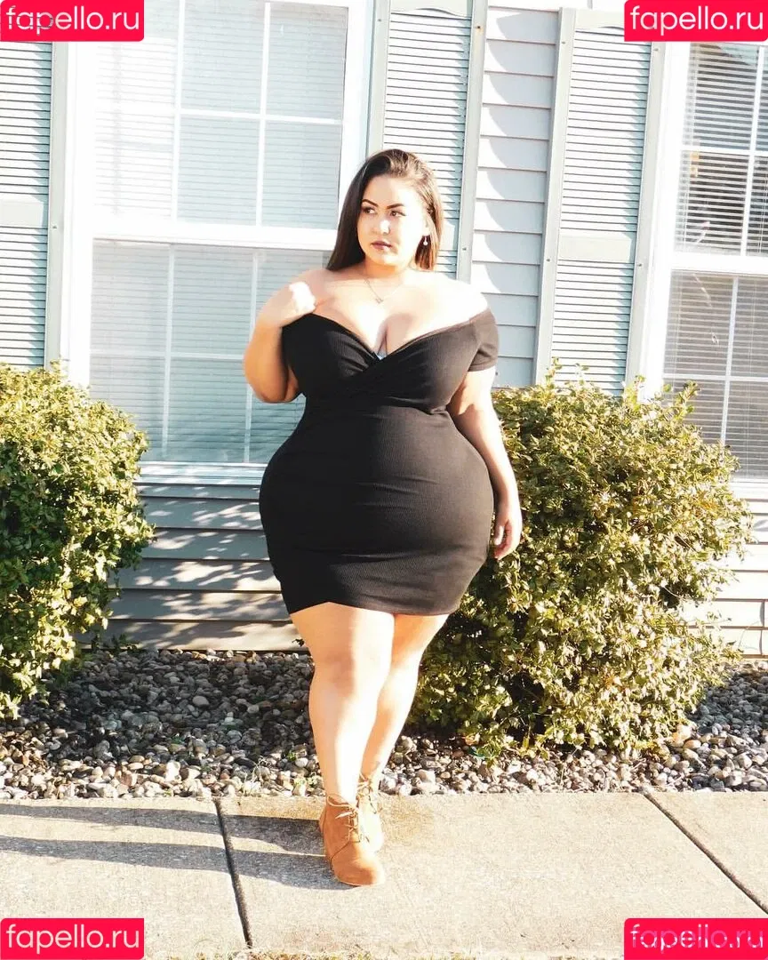 uilanibabe Onlyfans Photo Gallery 