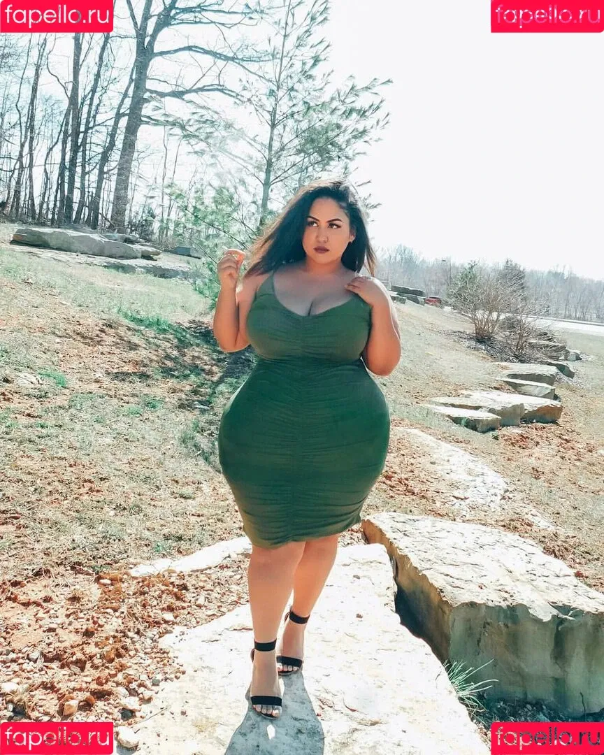 uilanibabe Onlyfans Photo Gallery 