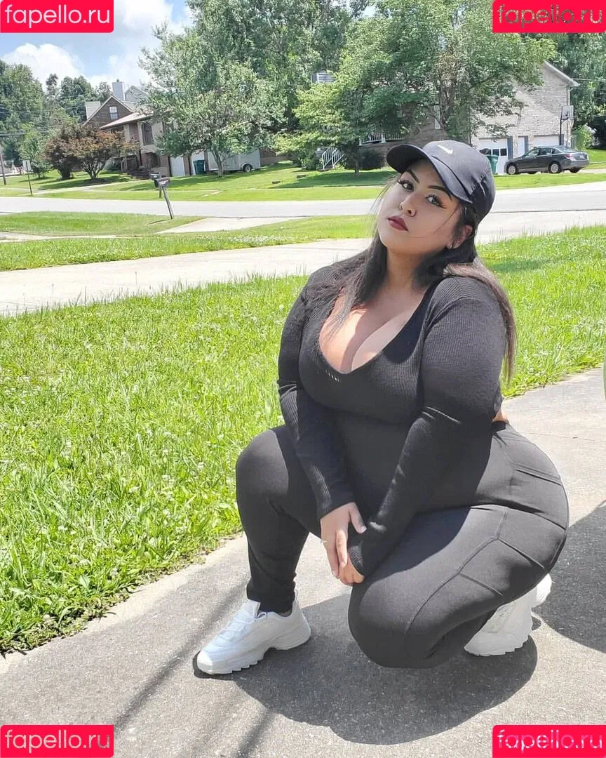 uilanibabe Onlyfans Photo Gallery 