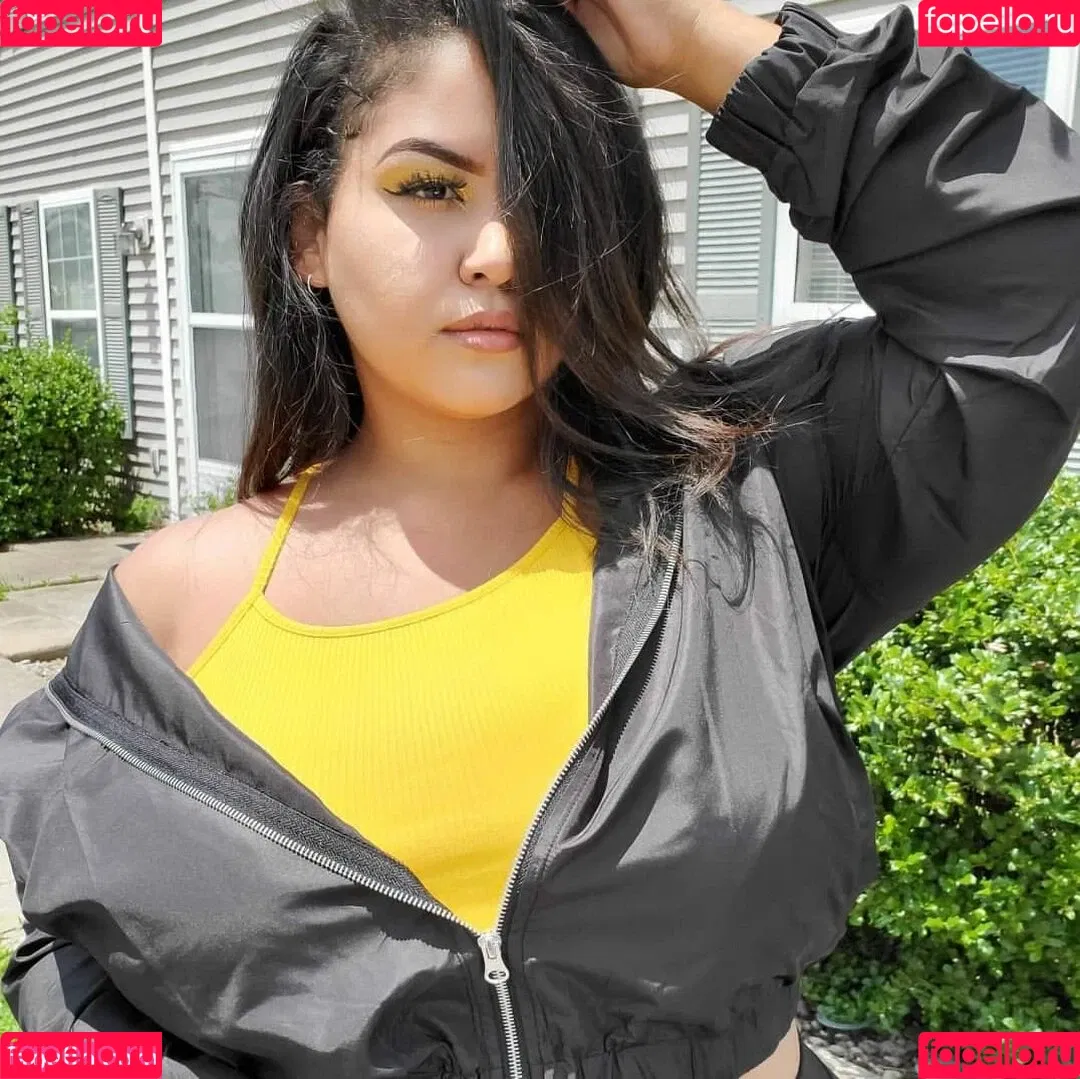 uilanibabe Onlyfans Photo Gallery 