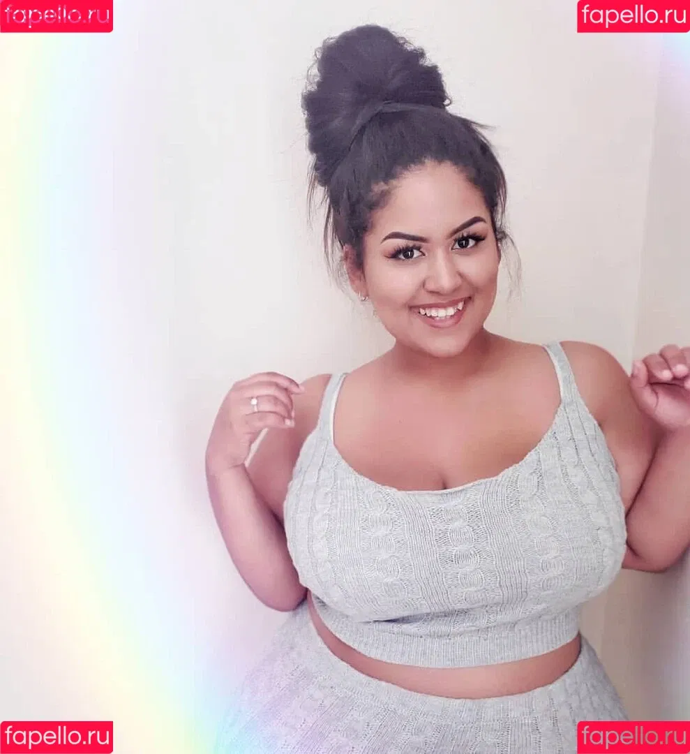 uilanibabe Onlyfans Photo Gallery 