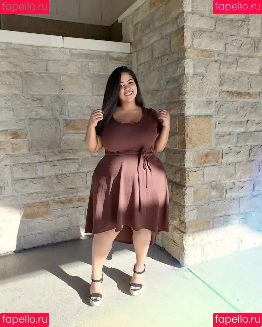 uilanibabe Onlyfans Photo Gallery 