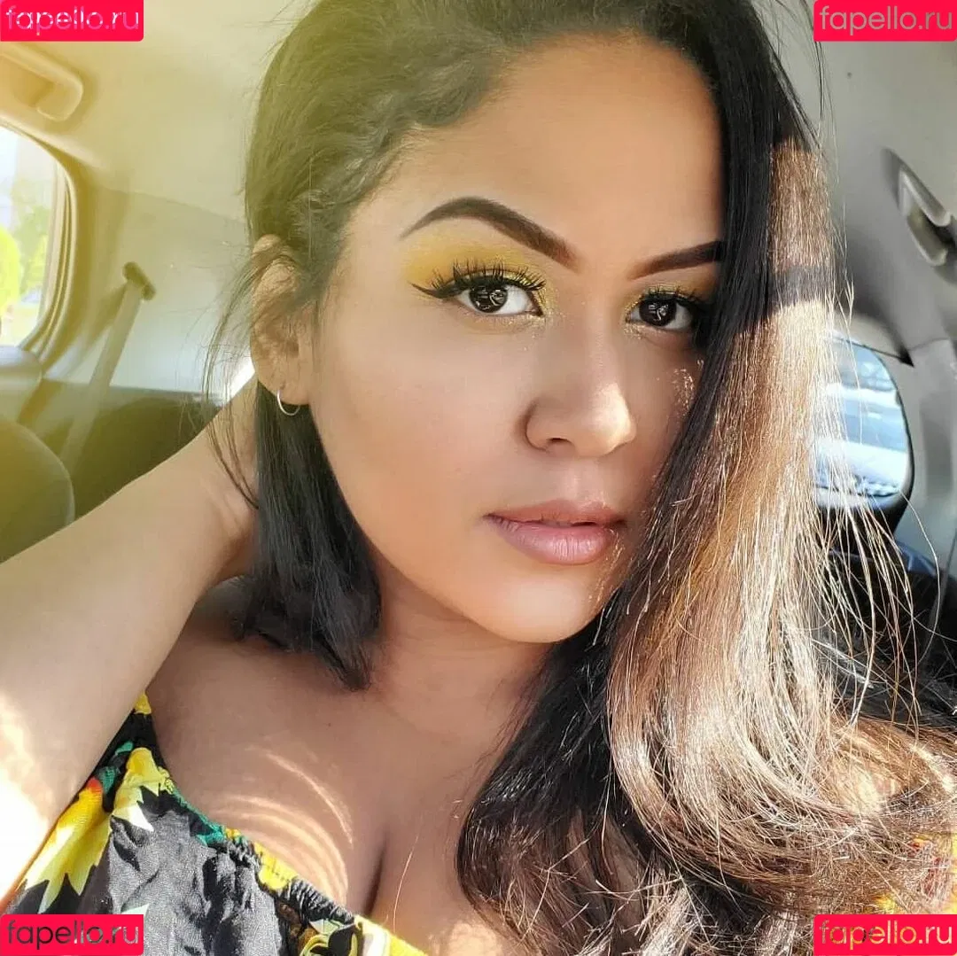 uilanibabe Onlyfans Photo Gallery 