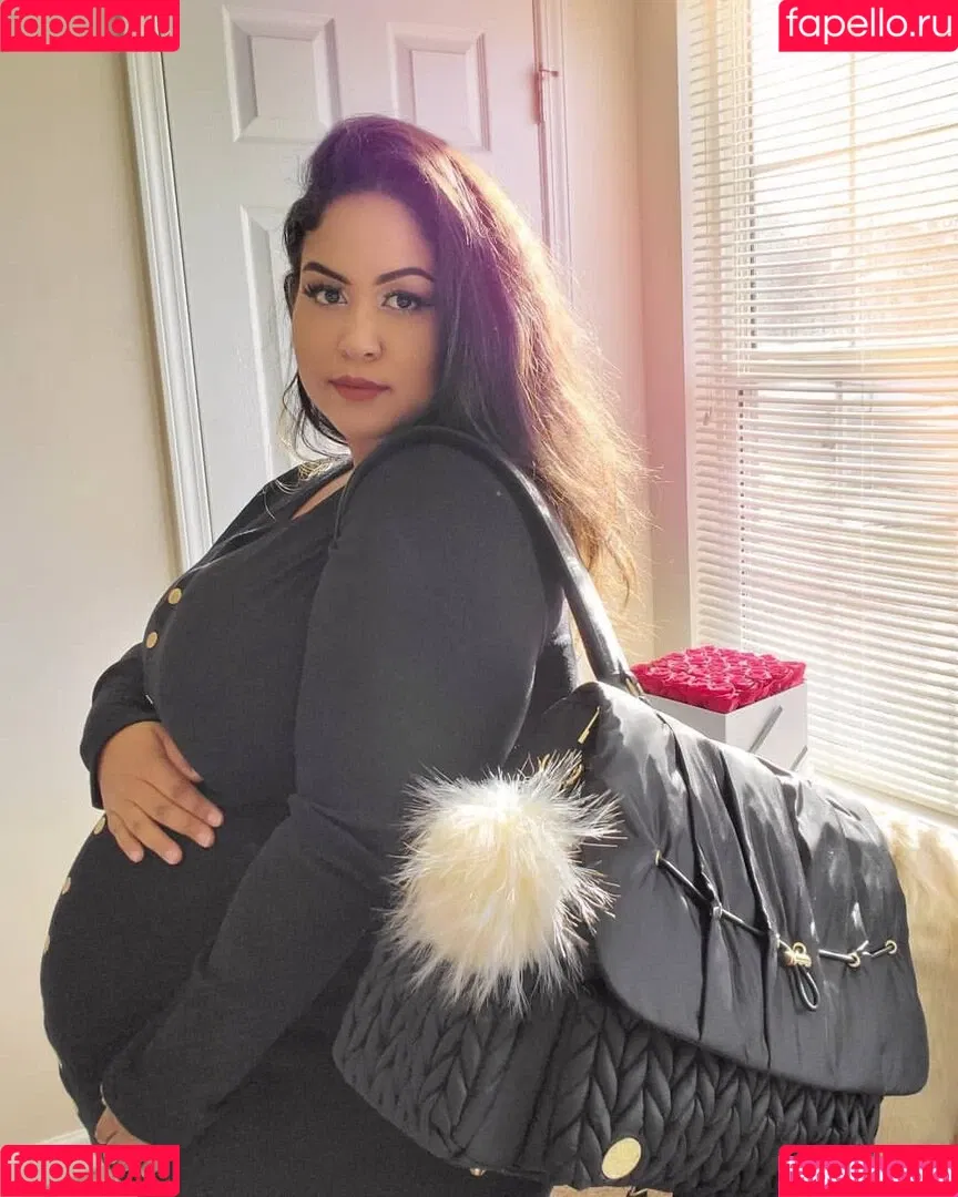 uilanibabe Onlyfans Photo Gallery 