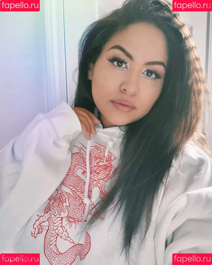 uilanibabe Onlyfans Photo Gallery 