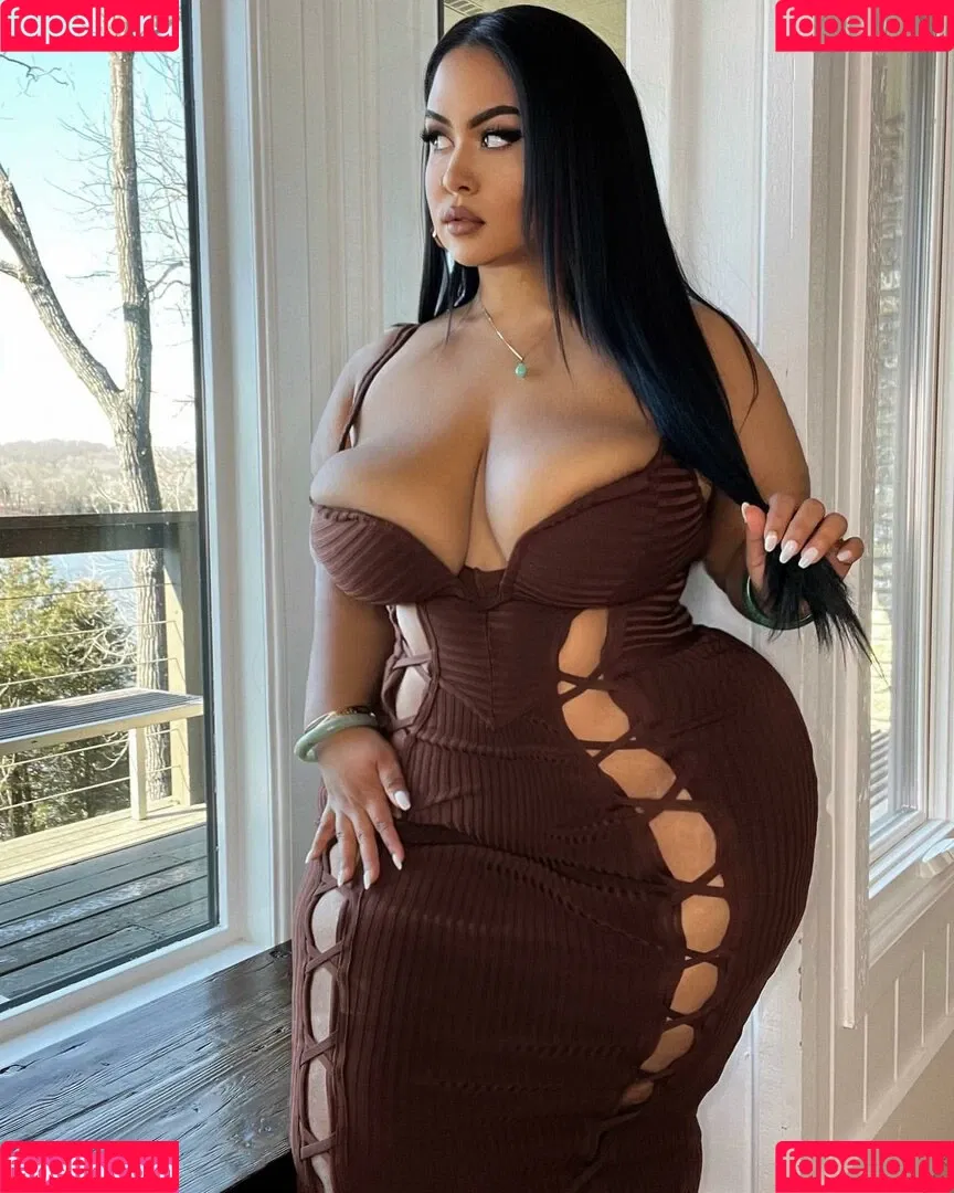 uilanibabe Onlyfans Photo Gallery 