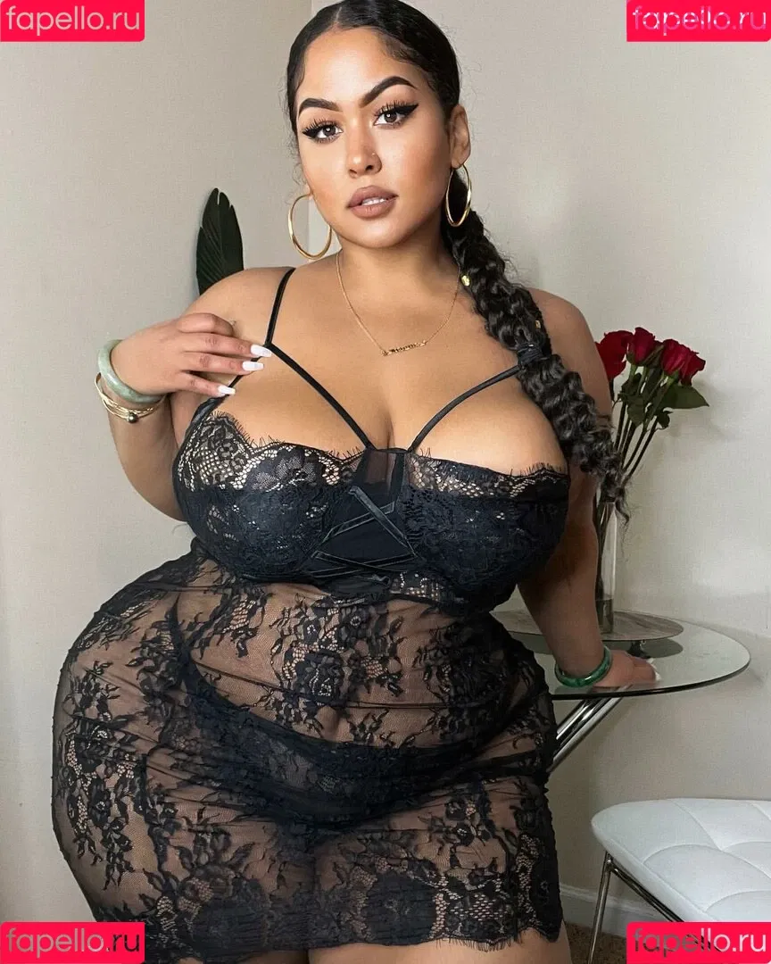 uilanibabe Onlyfans Photo Gallery 