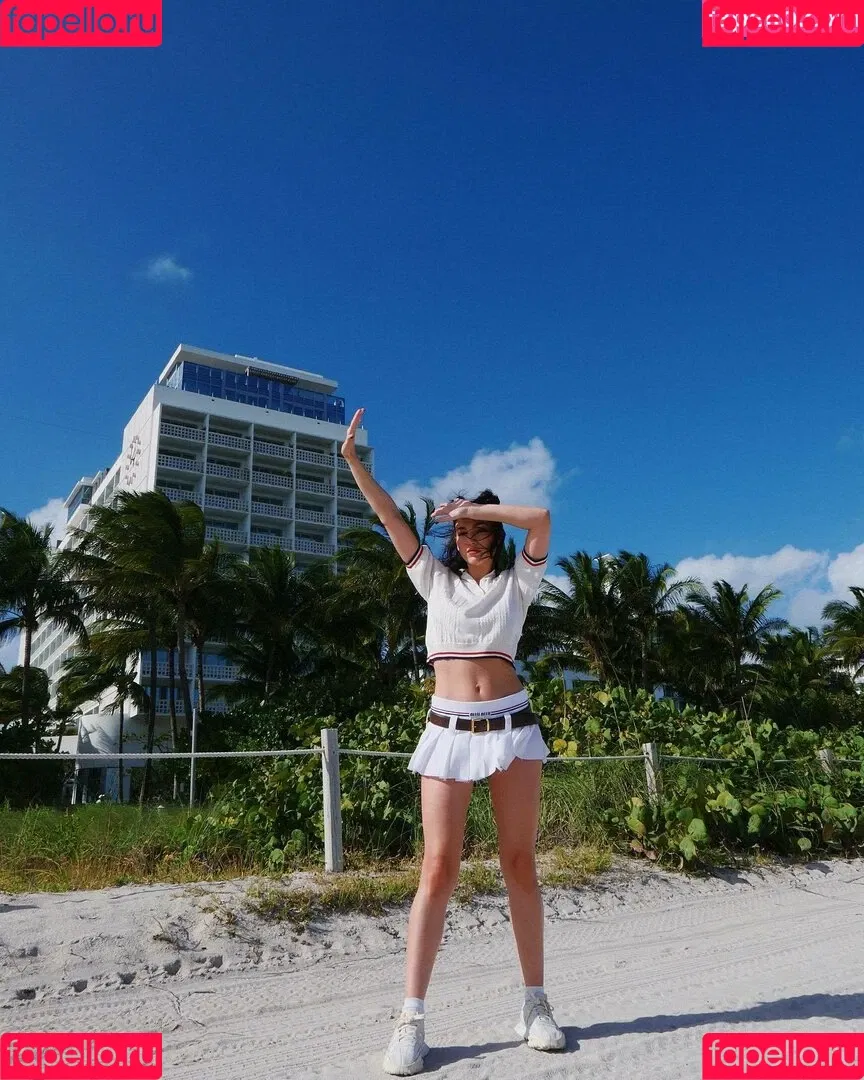 Úrsula Corberó Onlyfans Photo Gallery 