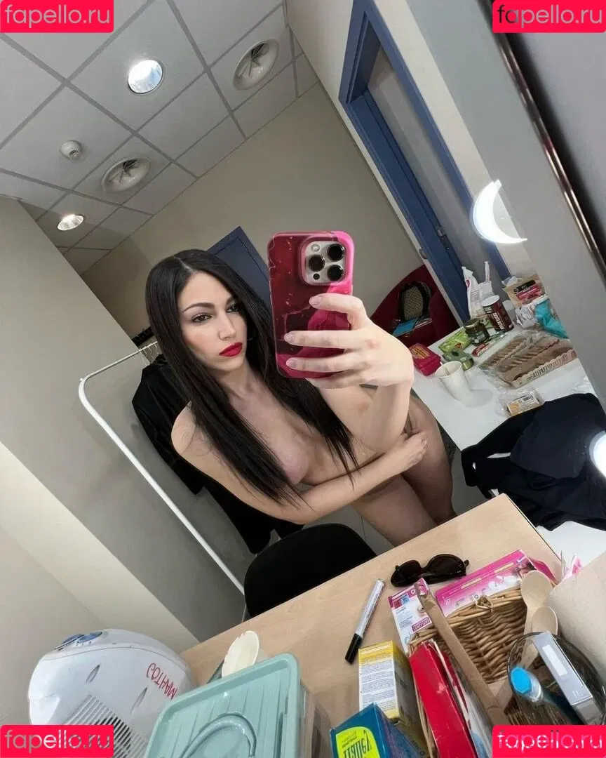 Úrsula Corberó Onlyfans Photo Gallery 