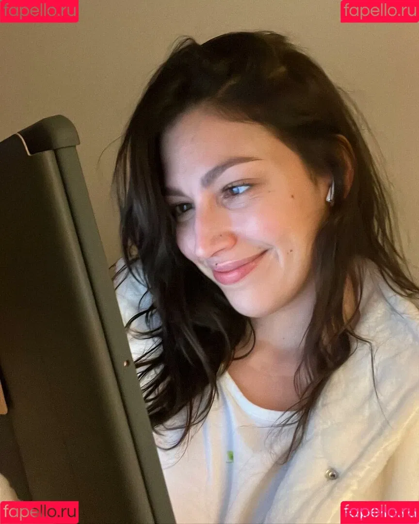 Úrsula Corberó Onlyfans Photo Gallery 