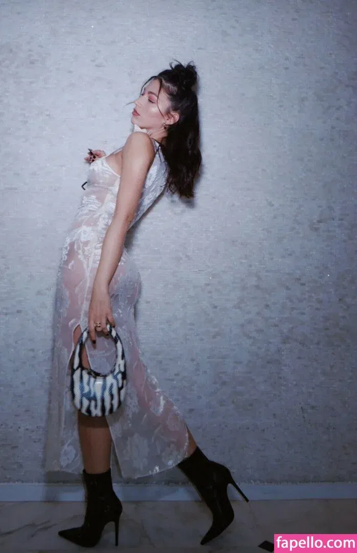 Úrsula Corberó Onlyfans Photo Gallery 