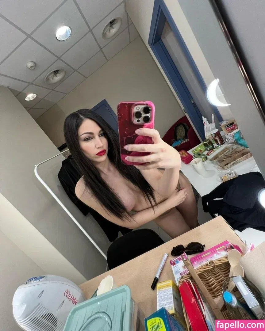 Úrsula Corberó Onlyfans Photo Gallery 