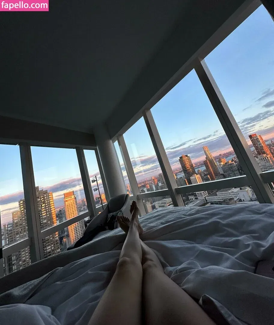 Úrsula Corberó Onlyfans Photo Gallery 