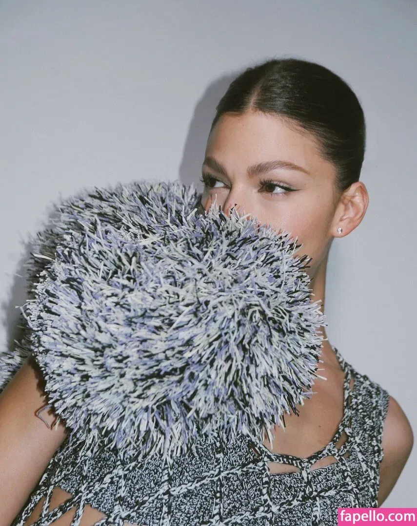 Úrsula Corberó Onlyfans Photo Gallery 