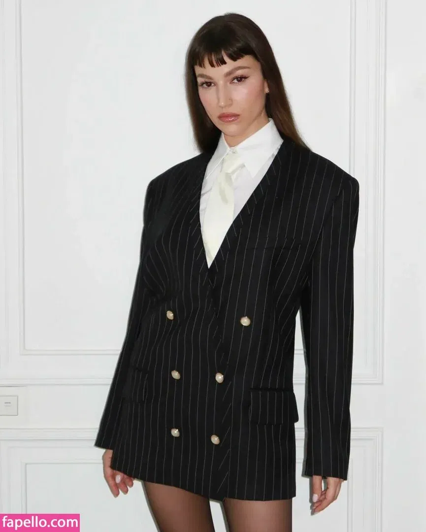 Úrsula Corberó Onlyfans Photo Gallery 