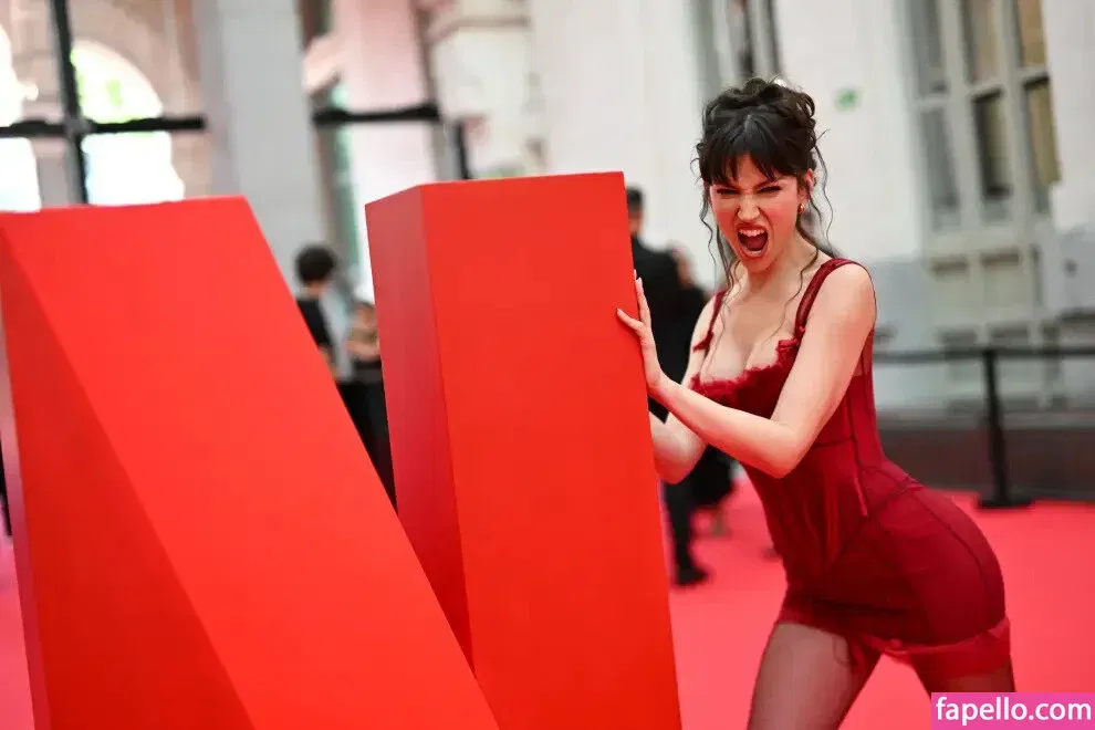 Úrsula Corberó Onlyfans Photo Gallery 