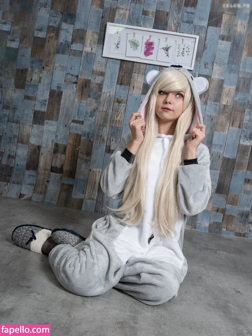 owlography Onlyfans Photo Gallery 