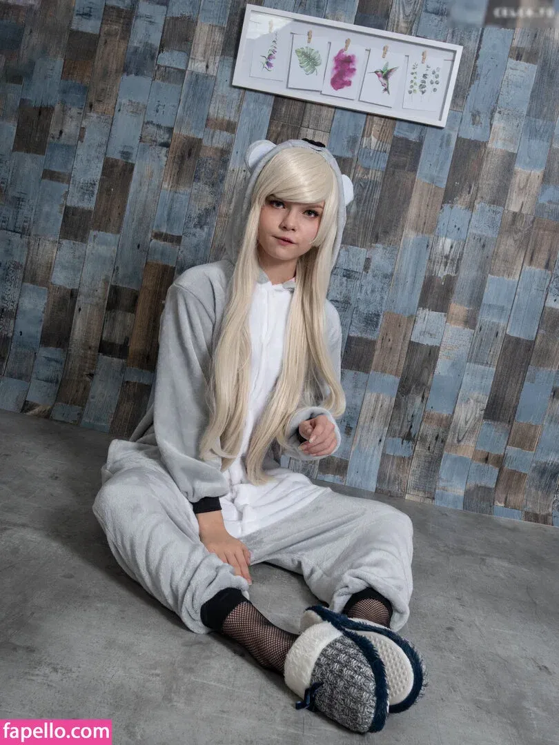 owlography Onlyfans Photo Gallery 