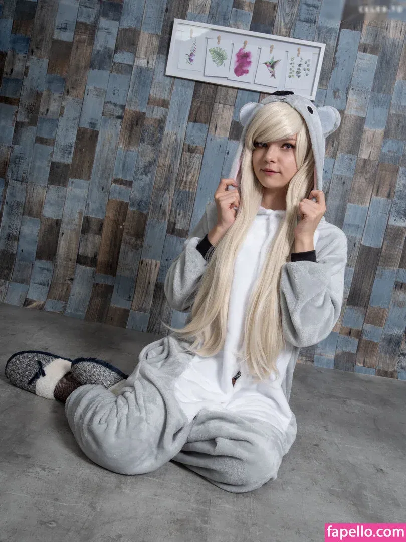 owlography Onlyfans Photo Gallery 