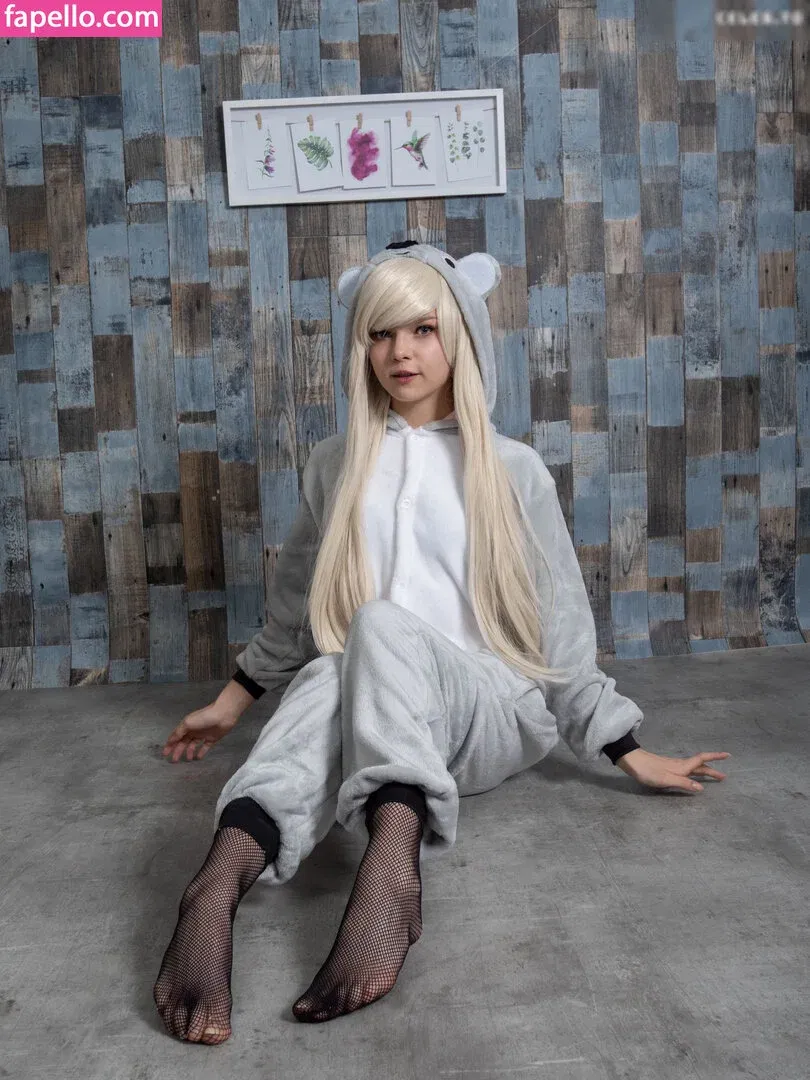 owlography Onlyfans Photo Gallery 