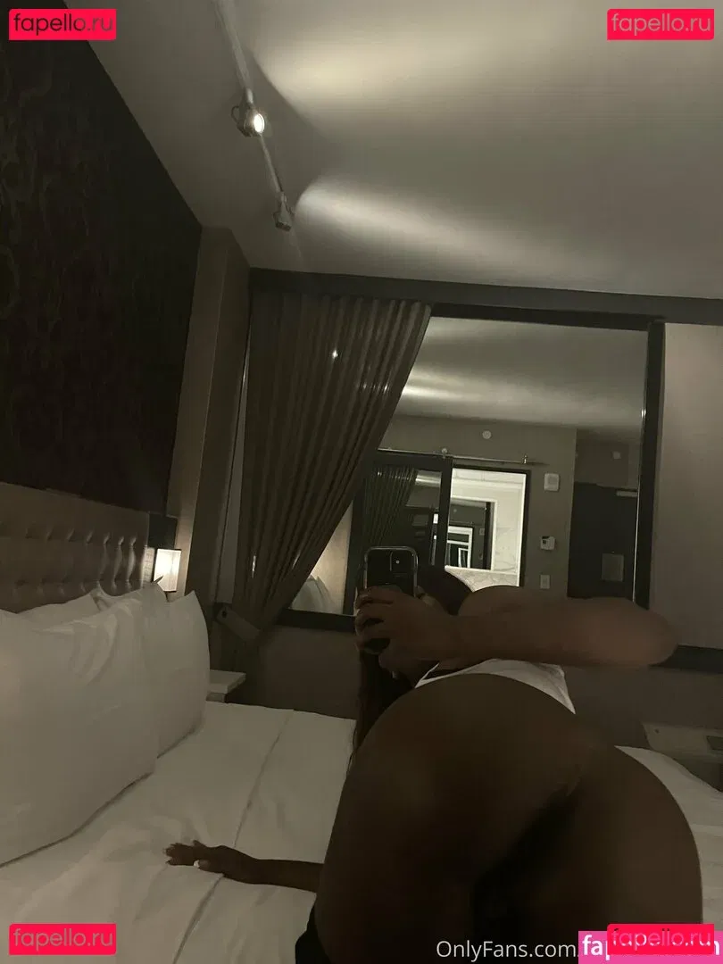 freemochakaia Onlyfans Photo Gallery 