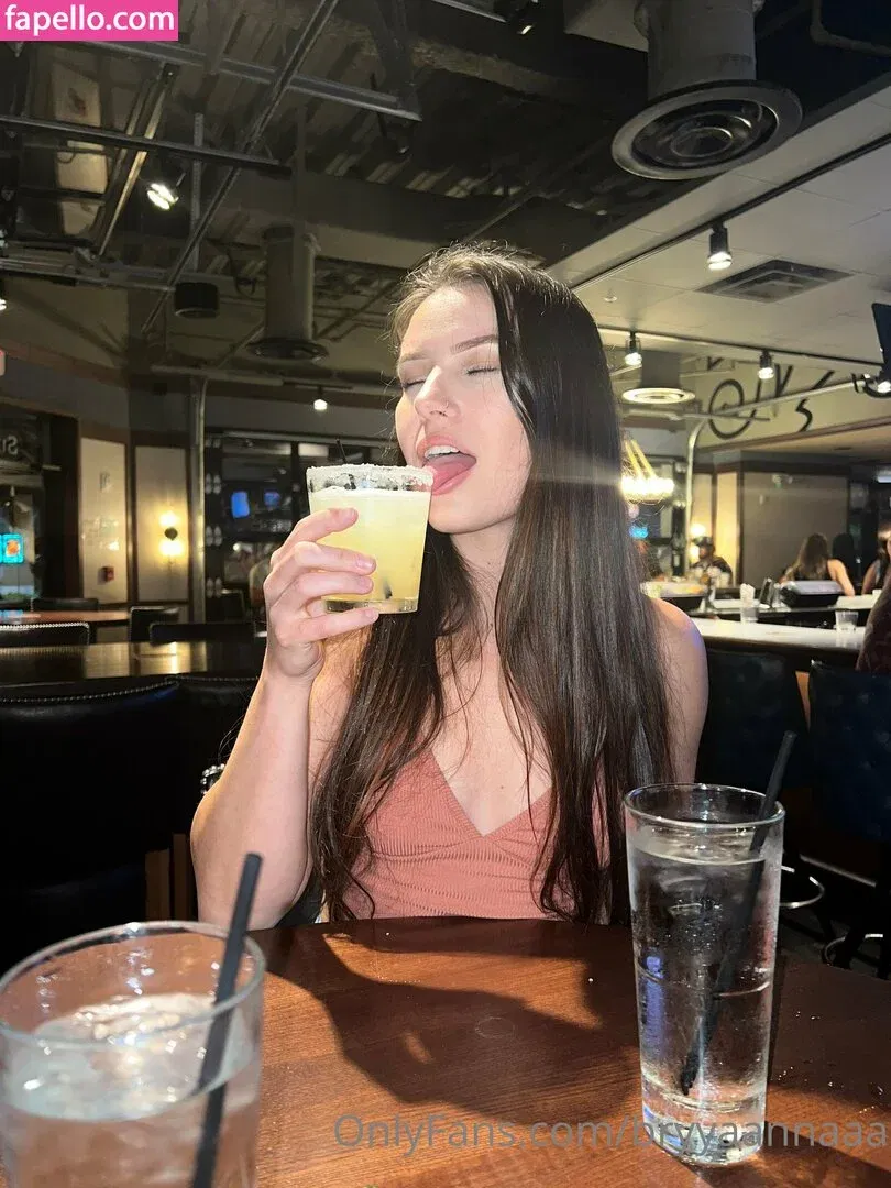 bryyaannaaa Onlyfans Photo Gallery 