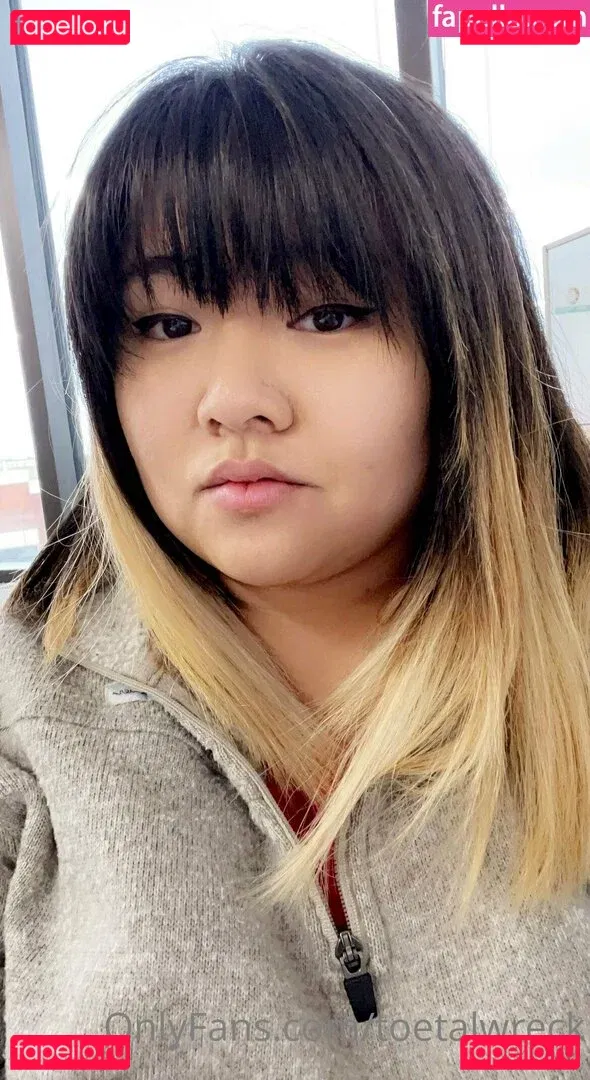 toetalwreck Onlyfans Photo Gallery 