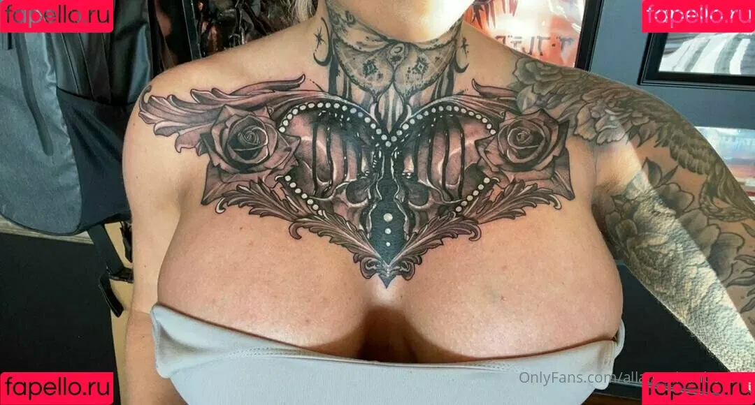 Christina Savoyy Onlyfans Photo Gallery 