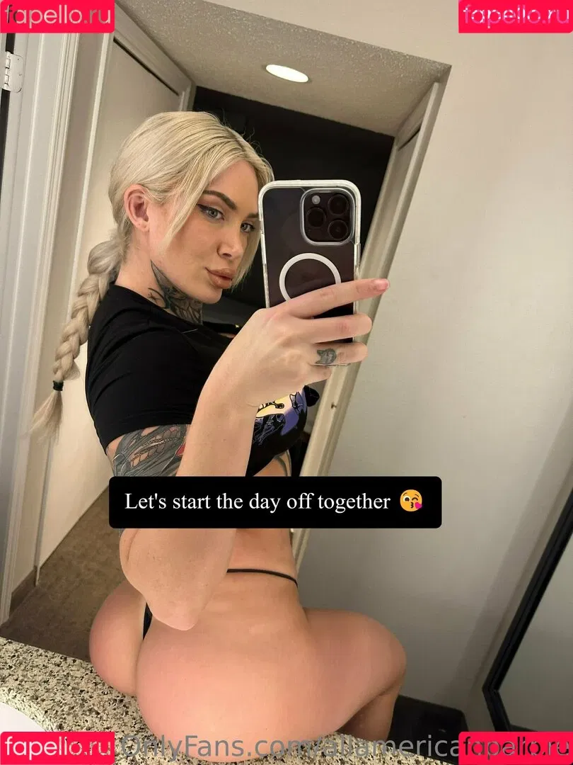 Christina Savoyy Onlyfans Photo Gallery 