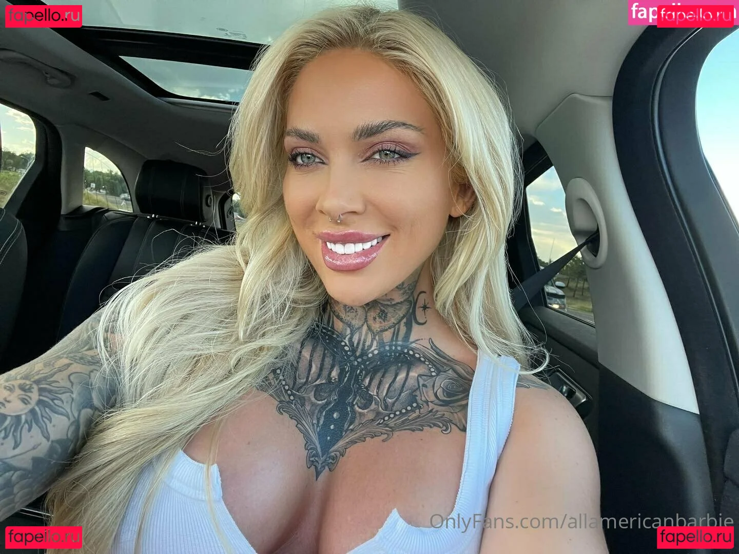 Christina Savoyy Onlyfans Photo Gallery 
