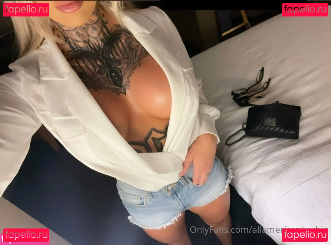 Christina Savoyy Onlyfans Photo Gallery 