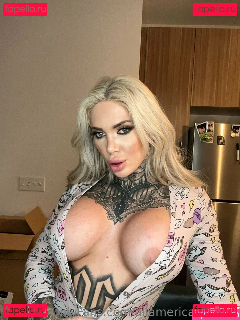 Christina Savoyy Onlyfans Photo Gallery 
