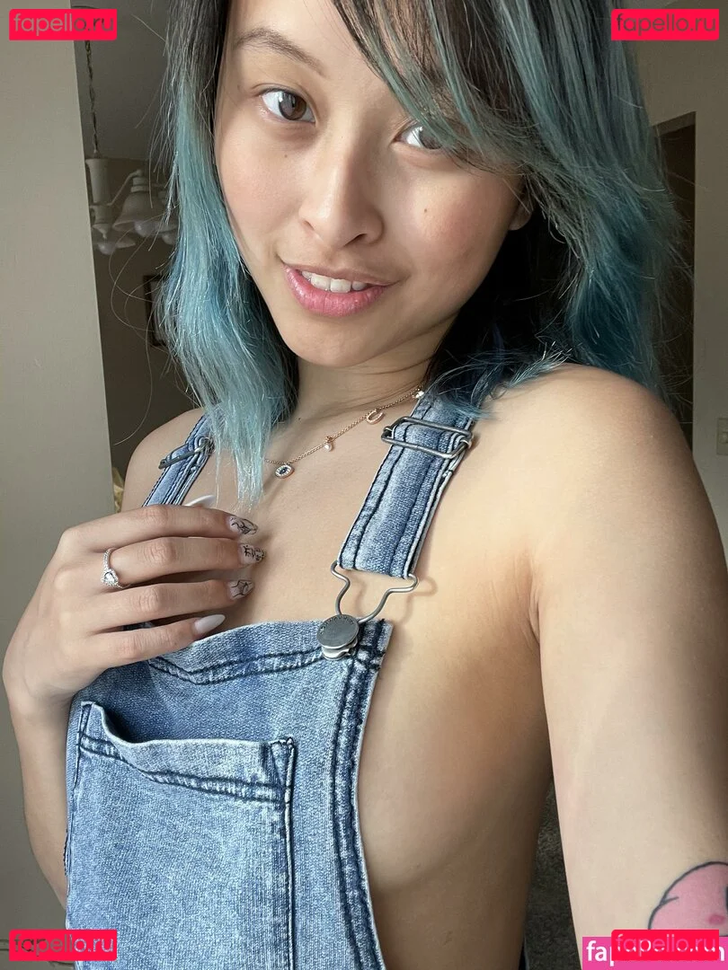 babyeva.official Onlyfans Photo Gallery 