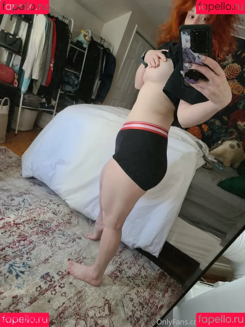yokaioppai Onlyfans Photo Gallery 