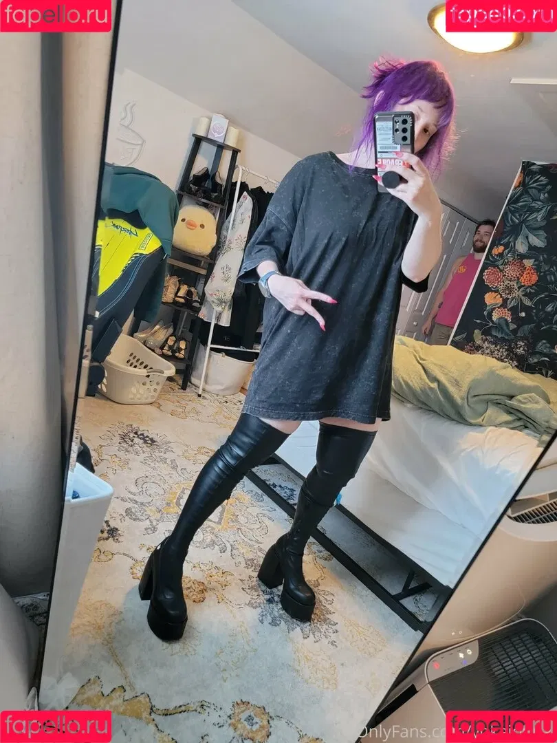 yokaioppai Onlyfans Photo Gallery 
