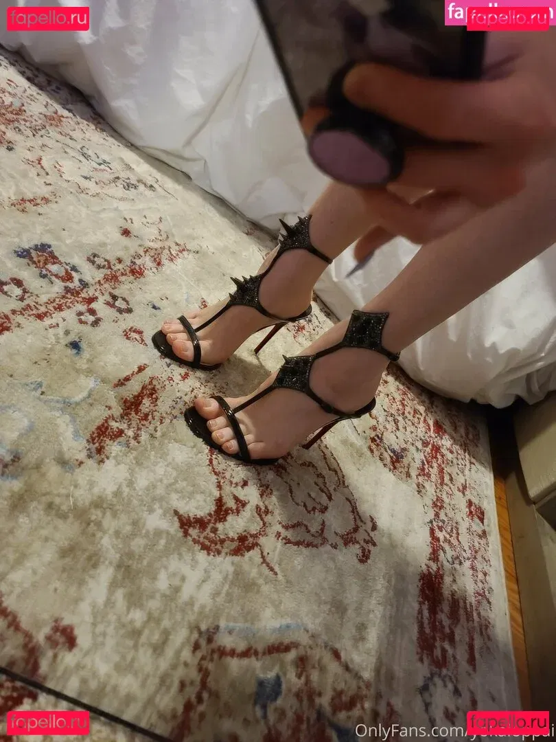 yokaioppai Onlyfans Photo Gallery 