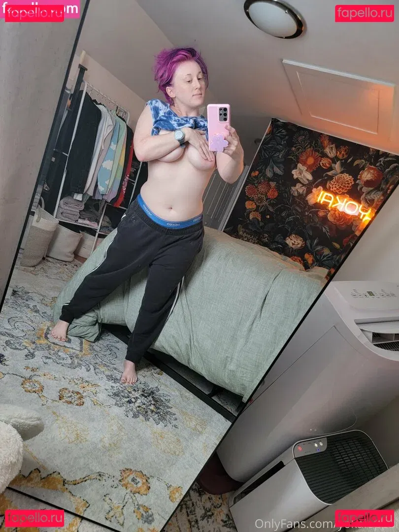 yokaioppai Onlyfans Photo Gallery 