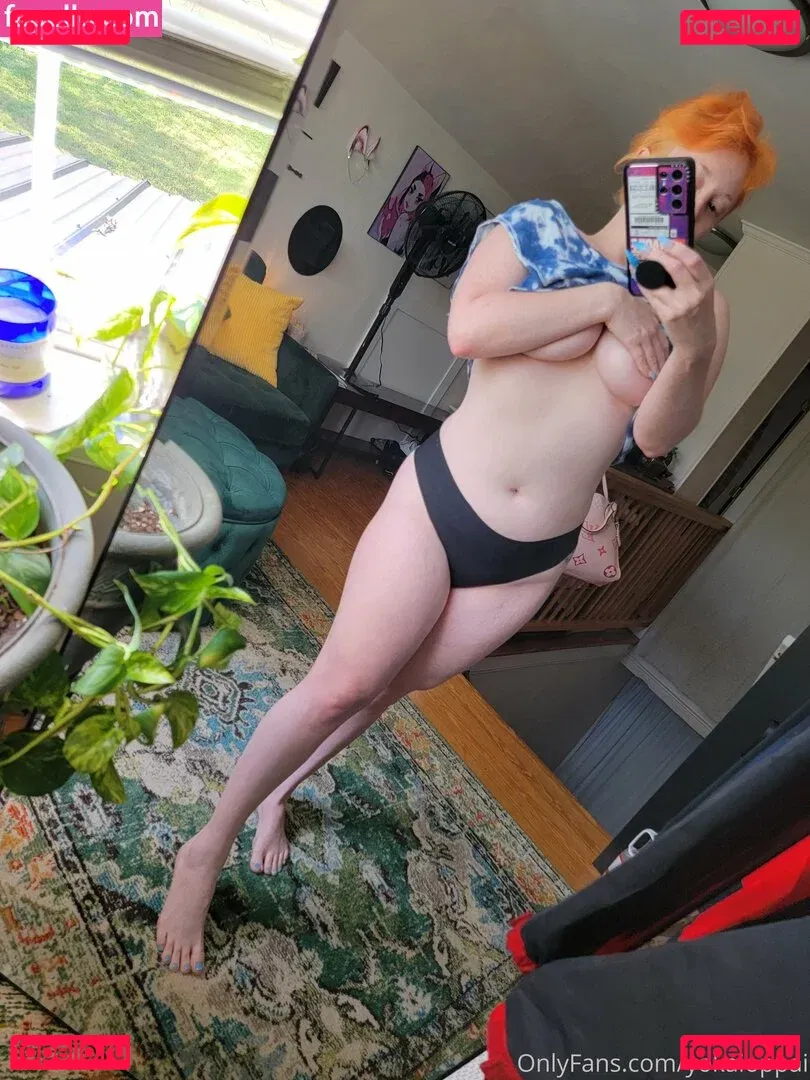 yokaioppai Onlyfans Photo Gallery 