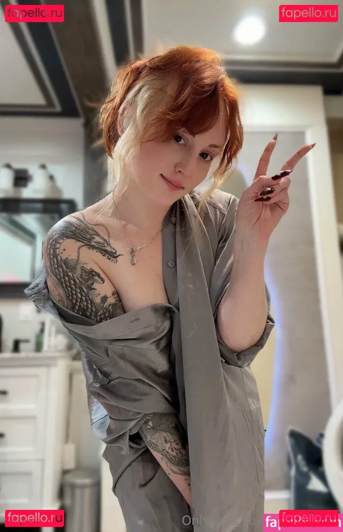 yokaioppai Onlyfans Photo Gallery 