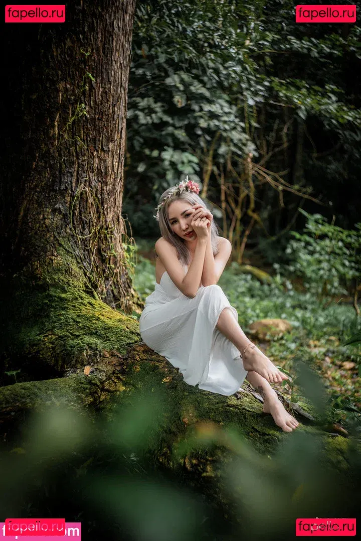 Mukchaliinee Onlyfans Photo Gallery 