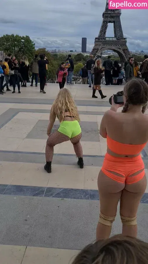 blondeany Onlyfans Photo Gallery 