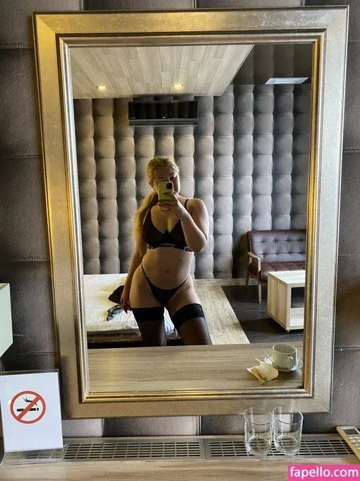 blondeany Onlyfans Photo Gallery 