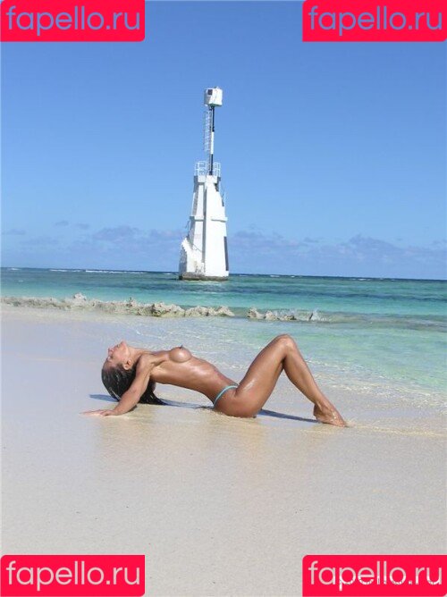 Monimalibu Onlyfans Photo Gallery 