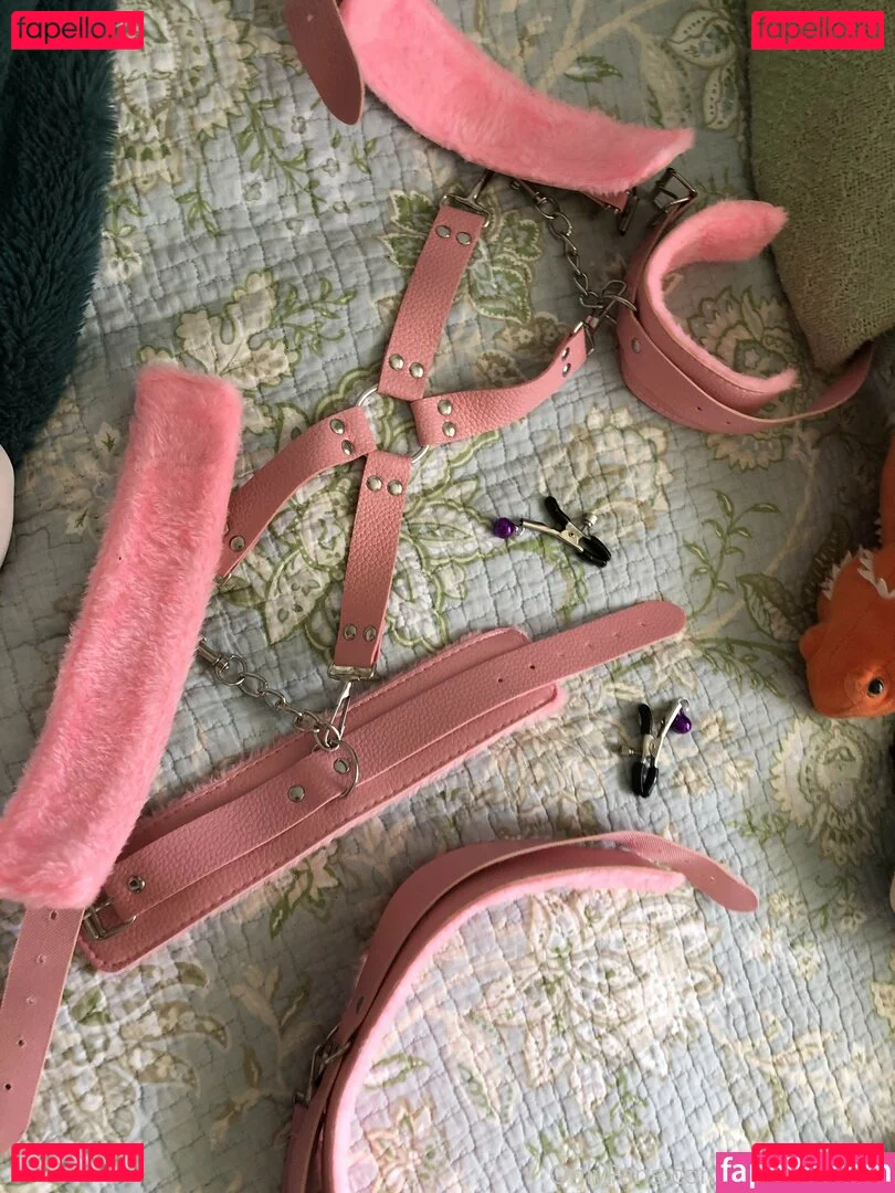 jezebellefree Onlyfans Photo Gallery 