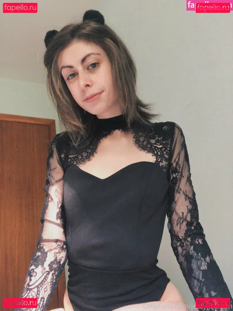 jezebellefree Onlyfans Photo Gallery 