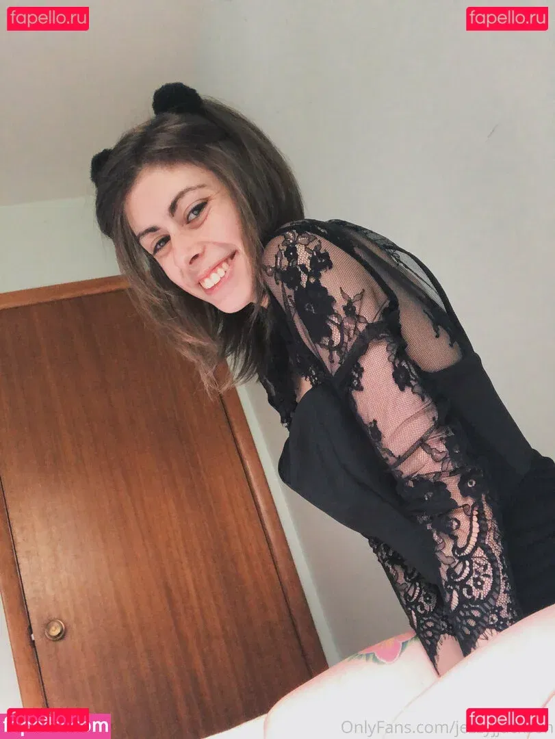 jezebellefree Onlyfans Photo Gallery 