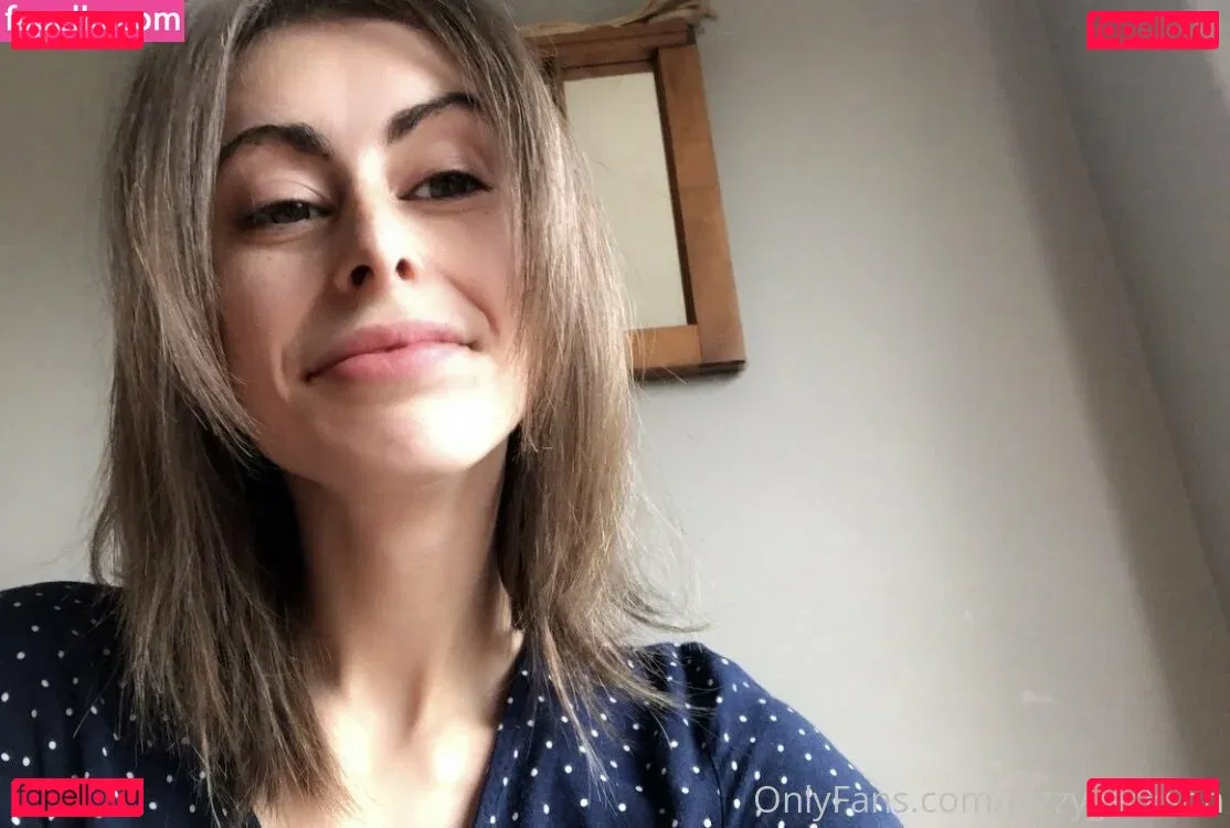 jezebellefree Onlyfans Photo Gallery 
