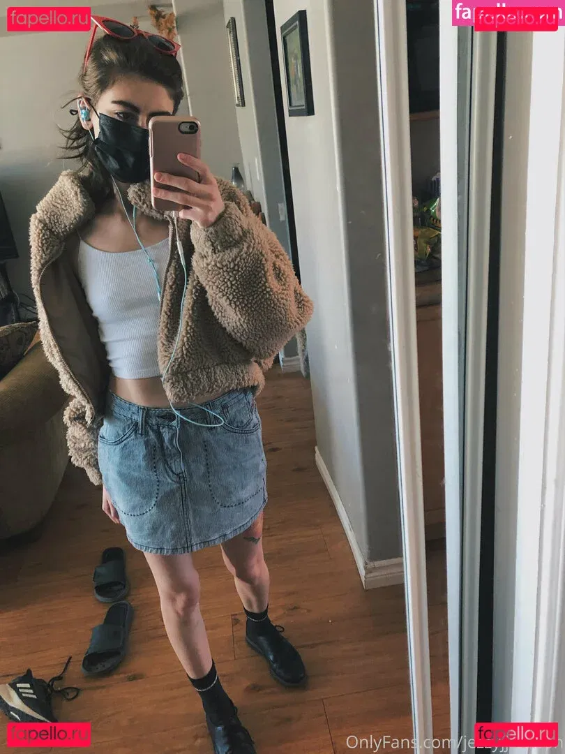 jezebellefree Onlyfans Photo Gallery 